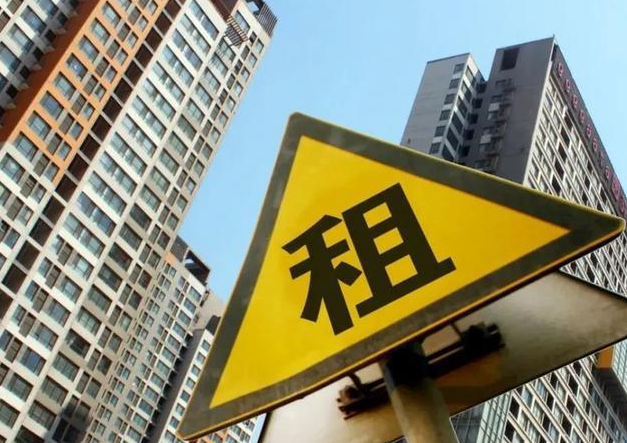 租房到期，承租人不续租，也不搬家，房东能直接把东西扔掉吗？